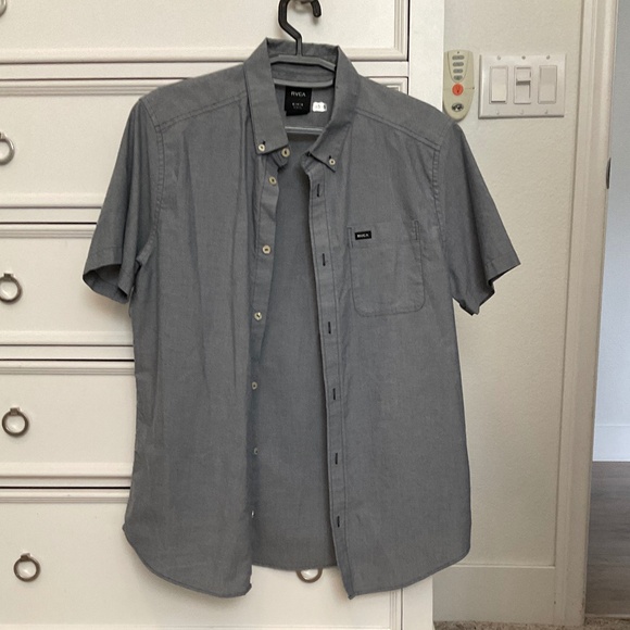 #0395 Grey Button Up Size M Brand RVCA - Picture 1 of 3